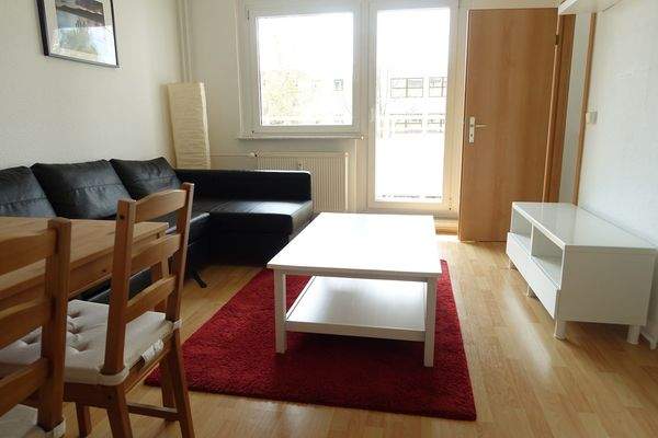 möbliertes Wohnzimmer