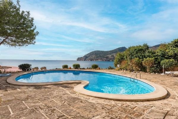 Poolanlage