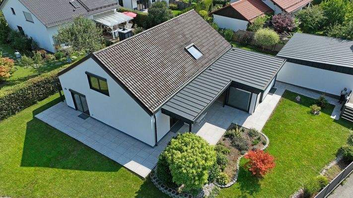 Trampolin, Pool, ...