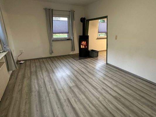 Wohnzimmer mit Kamin