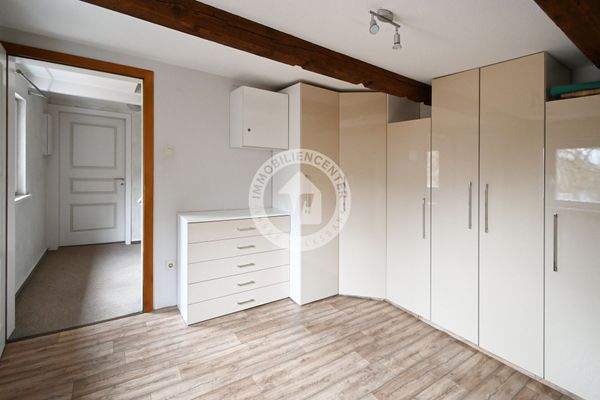 Ein weiteres Zimmer im Obergeschoss