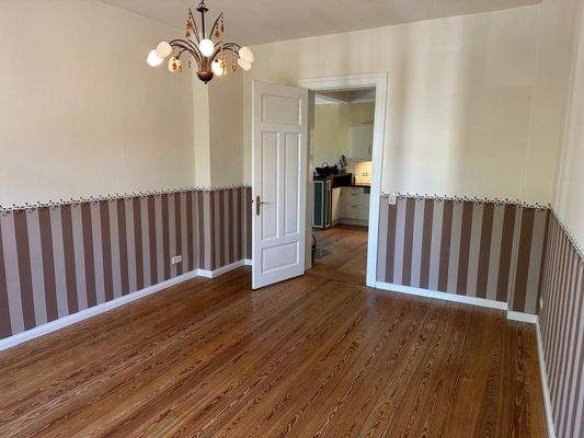 17-Gäste-Arbeits-Kinderzimmer