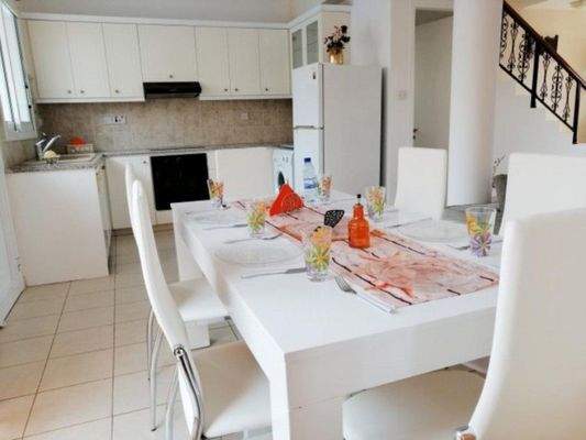 741316-detached-villa-for-sale-in-select-location_