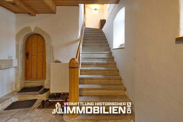 Kleines Schloss - Treppe EG - OG