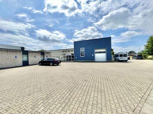 Haupeingang, Lager 1