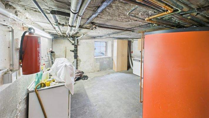 CAM01984G0-PR0452-STILL059