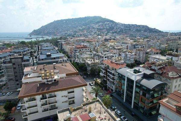 Elegant Flats 400 m from the Sea in Alanya Center