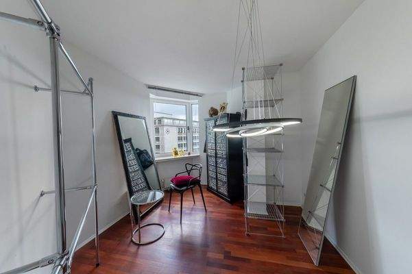 Arbeitszimmer 1. Ebene