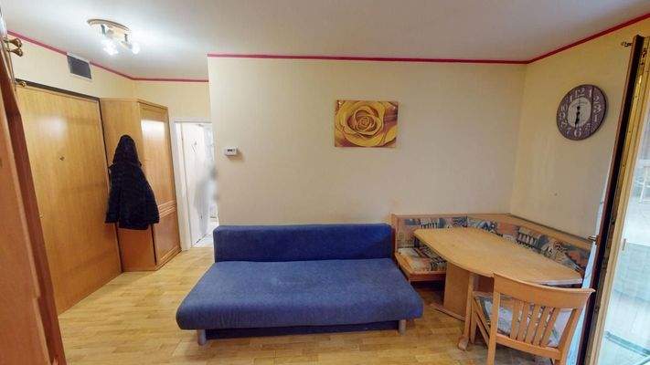 Meran-Merano-Air'Bnb-Privatvermietungslizenz-licenza turistica-Zweizimmerwohnung-bilocale-Garten-giardino