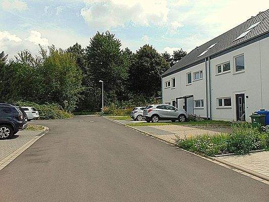 Zufahrt zum Haus.JPG