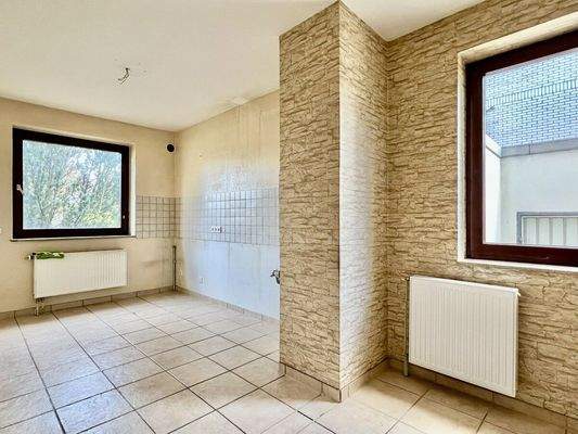 20251030_090830854_iOS 1