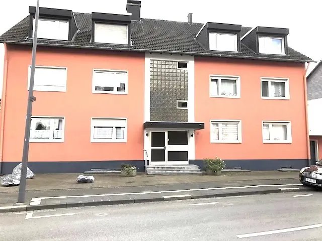 5 Zimmer Wohnung in Leverkusen (Bürrig)