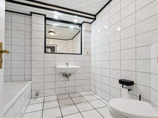 Badezimmer I 1. Obergeschoss