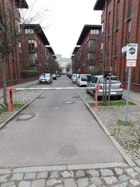 Berlin Garage, Berlin Stellplatz