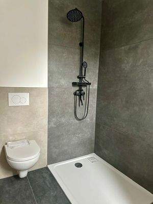  neue Dusche