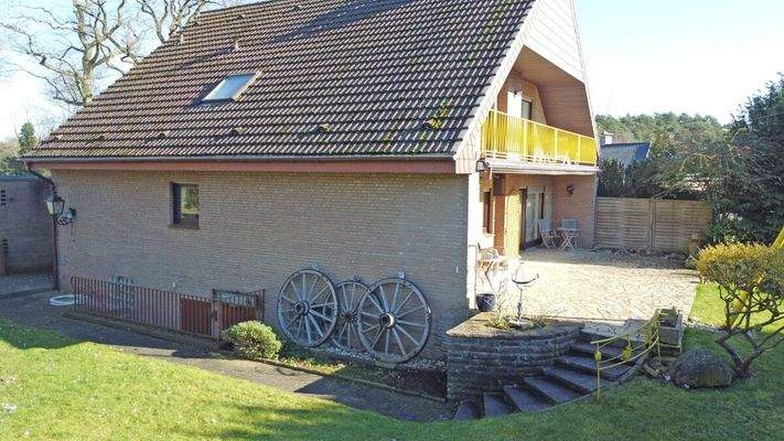 Drohnenaufnahme Seitenansicht