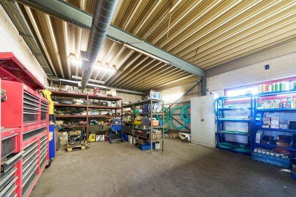 057_Halle Magazin.jpg