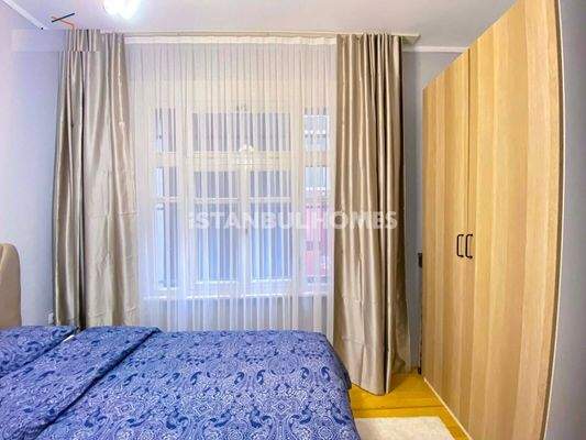 Fully Renovated Furnished 5-Storey Building in Istanbul Fatih