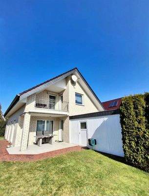 Haus mit Logia und überdachte Terasse 