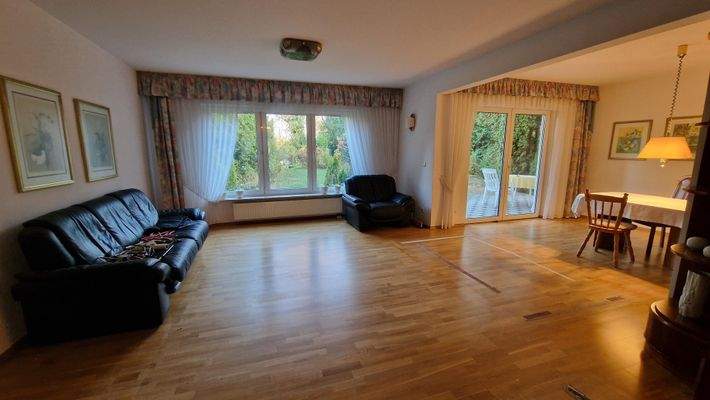 Wohn- und Essbereich