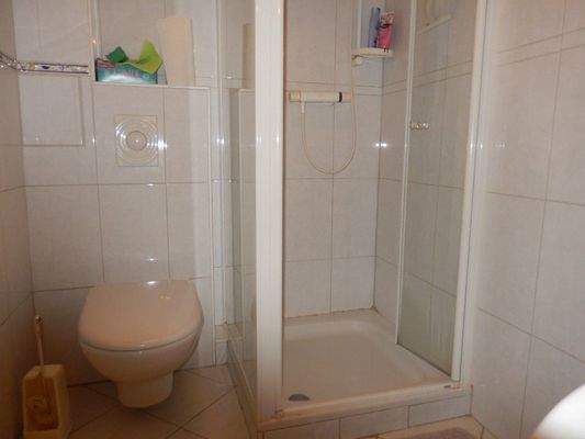 Badezimmer Gartengeschoss