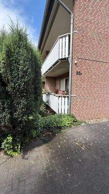 Außenansicht Balkon.jpg