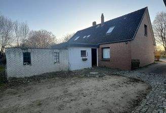 Grundstück