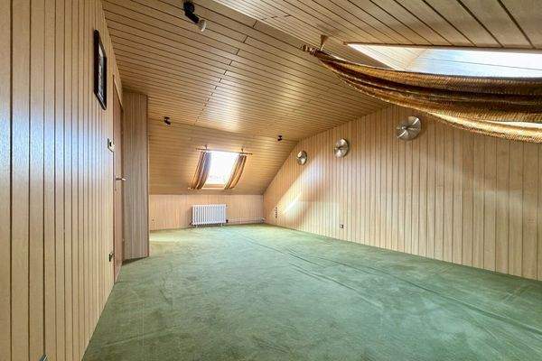 Schlafzimmer Dachgeschoss Nutzfläche