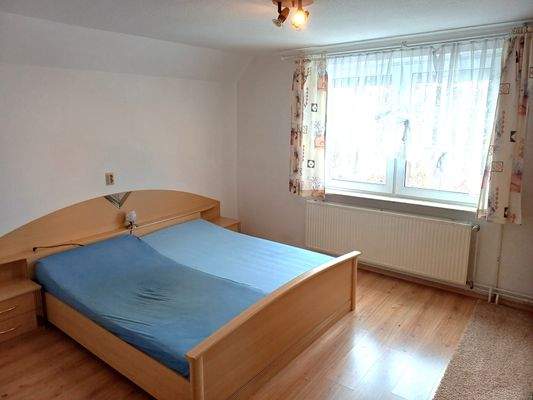 Schlafzimmer OG