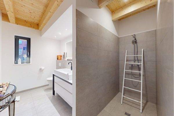 Badezimmer Erdgeschoss