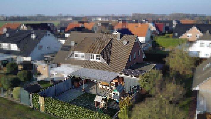 V1647 Doppelhaushälfte von oben