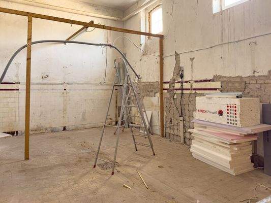 Wohnraum im Ausbauzustand