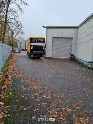 Blick auf die Umfahrung  Warenanlieferung