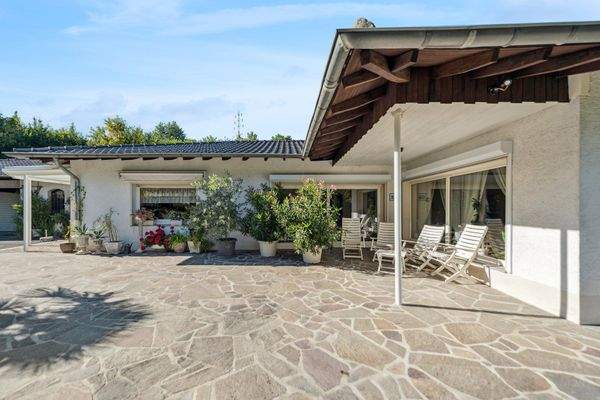 Freisitz und Terrassenbereich