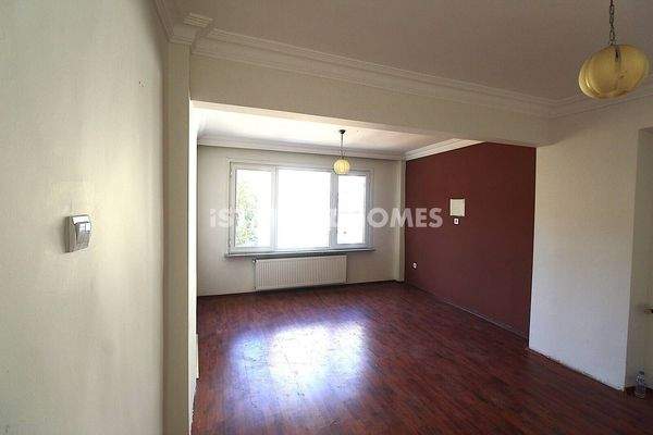Spacious 3-Bedroom Flat Near the Bosphorus