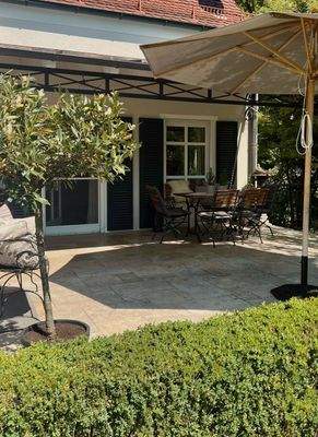 Frühstücksplatz auf der Terrasse