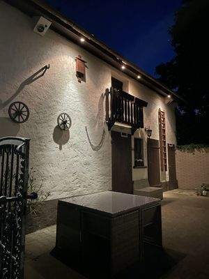 Eingang zur Remise Nacht