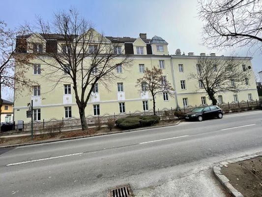 Straßenansicht