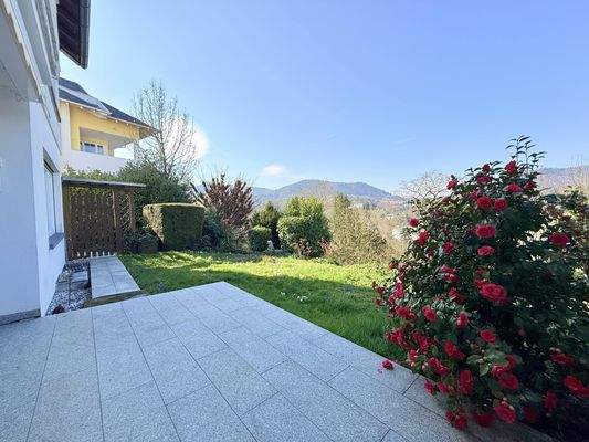 Gartenwohnung_weitere Terrasse