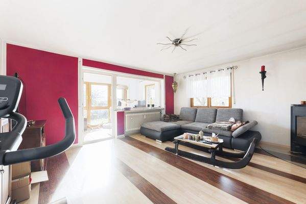 Wohn- und Essbereich Wohnung UG