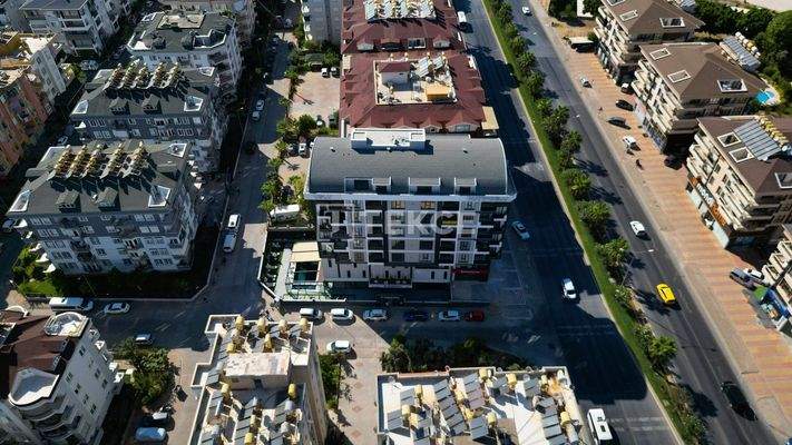 Elegant Real Estate in an Extensive Project in Alanya Oba