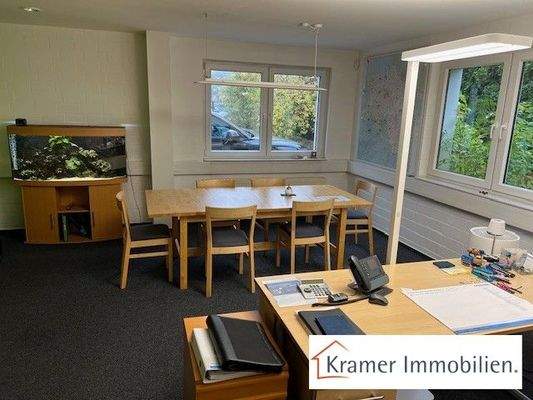 Büro mit Besprechungsecke (2)