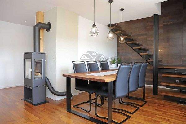 Essbereich Whg 2 mit Kaminofen