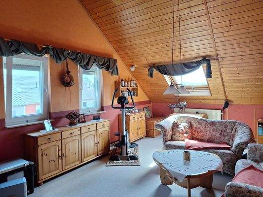 Studio, ausgebautes DG