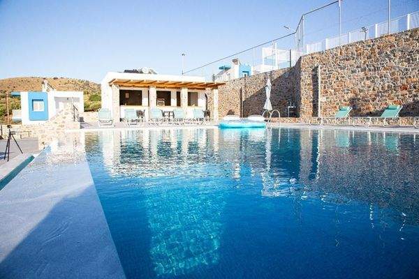 Kreta, Kounali: Moderne Villa mit 3 Zimmern, Pool und Meerblick zu verkaufen