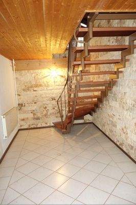 Keller Vorraum und Treppe EG
