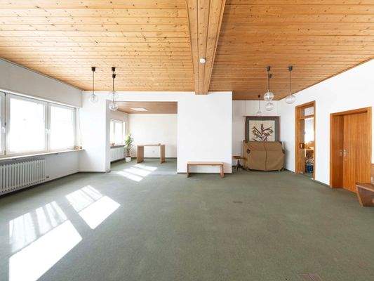 Räumlichkeiten EG (2)