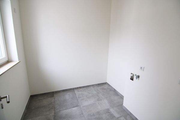 Vergleichswohnung (gleicher Schnitt, andere Etage)