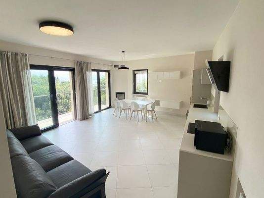 6988pi_13_Villa_Rustiko_Anwesen_Immobilienkauf_Gar