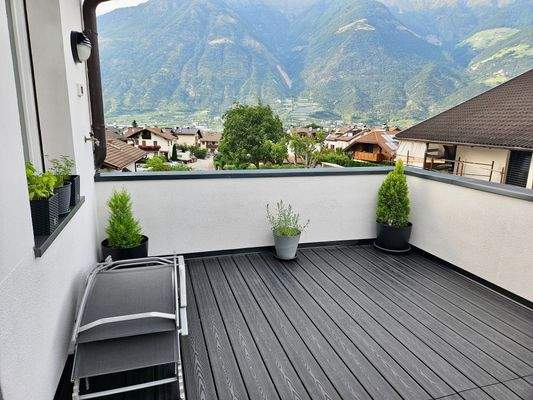 Attraktive 2-Zimmer-Wohnung in Morter bei Latsch, Südtirol – ideal als Zweitwohnsitz oder Investition, mit Terrasse, Balkon und Stellplatz – Appartamento bilocale a Morter vicino Laces, Alto Adige, ideale come seconda casa o investimento, con terrazza, ba